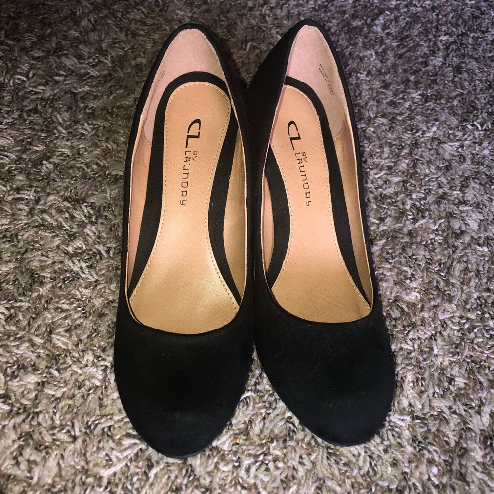 CL Laundry suede wedges 6.5